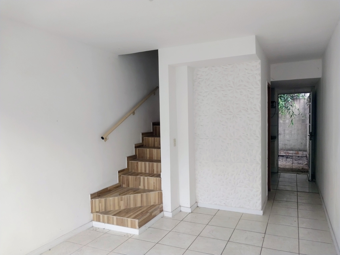 Casa Duplex 2 quartos no Condomínio Vida Boa em Guaratiba