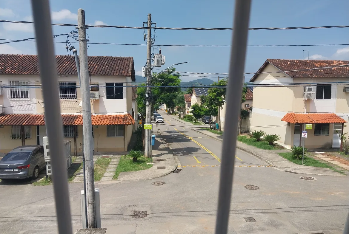 Casa Duplex 2 Quartos em Condomínio em Guaratiba