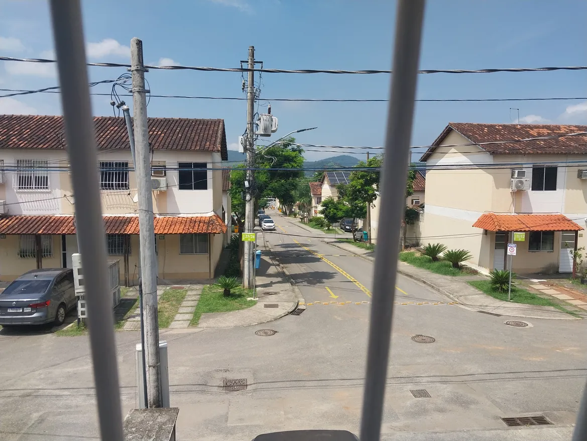 Casa Duplex 2 Quartos em Condomínio em Guaratiba