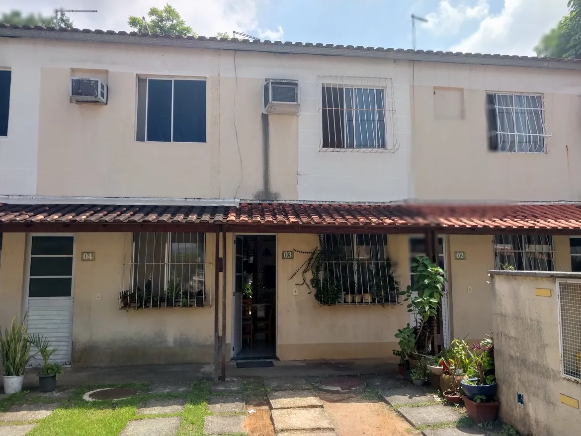 Casa Duplex 2 Quartos em Condomínio em Guaratiba