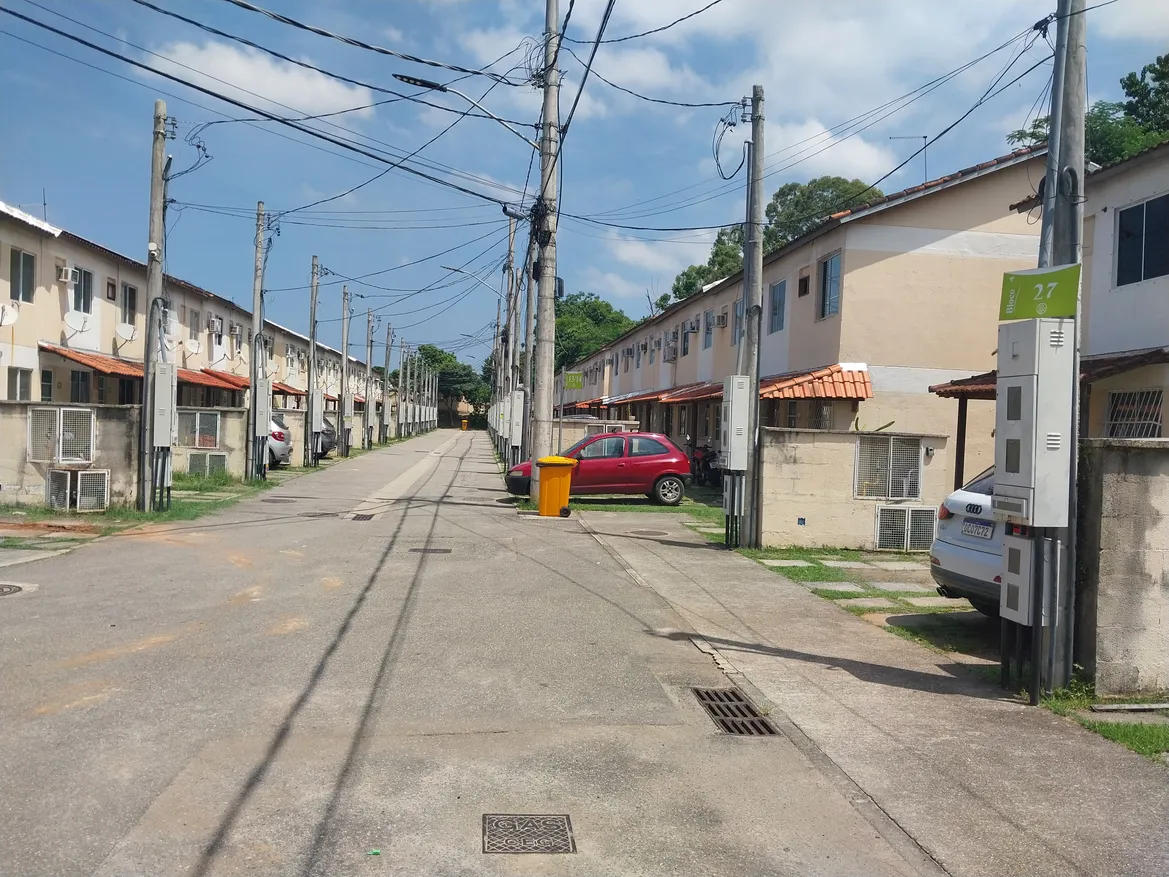 Casa Duplex 2 Quartos em Condomínio em Guaratiba