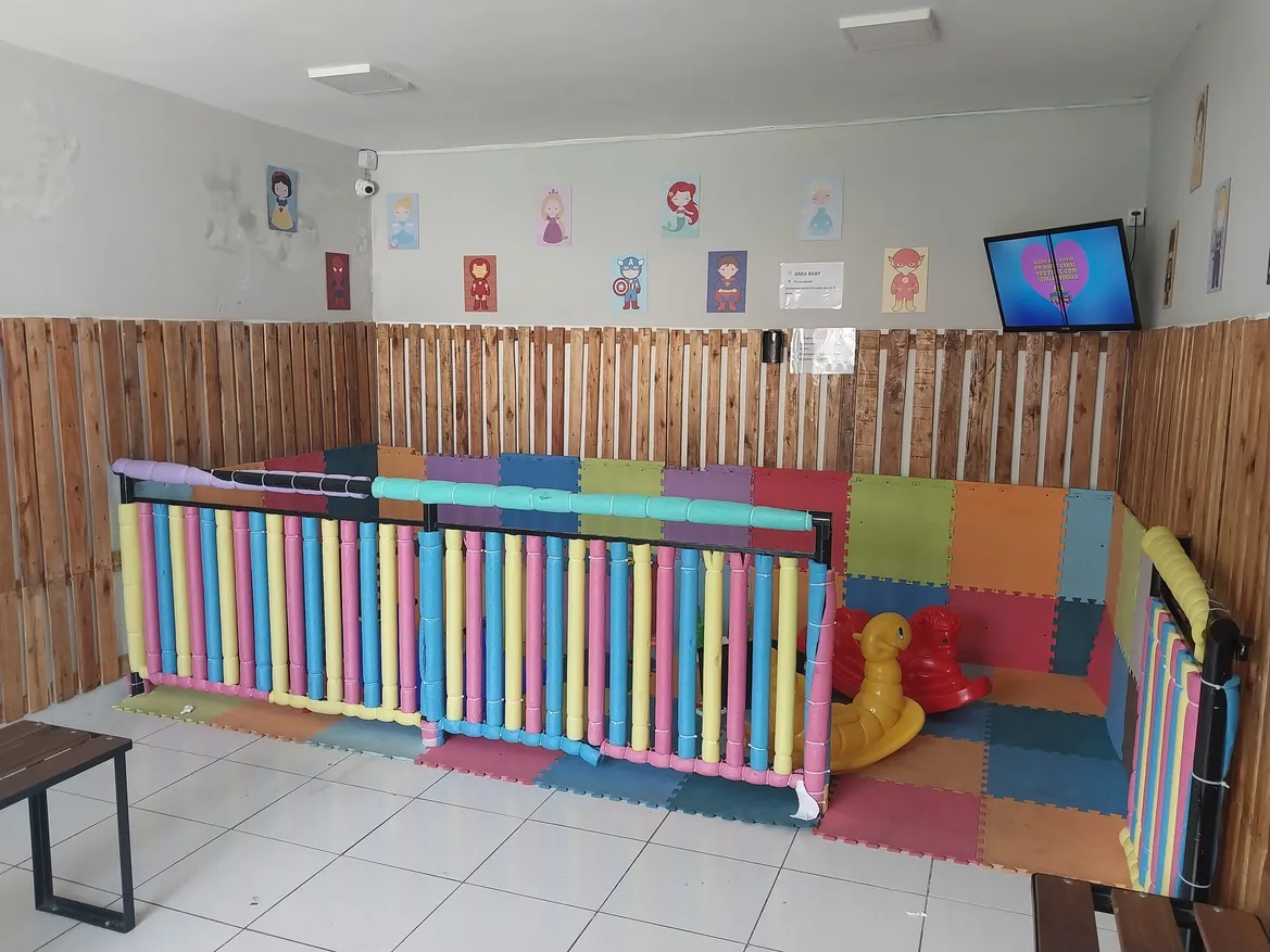 Casa Duplex 2 Quartos em Condomínio em Guaratiba