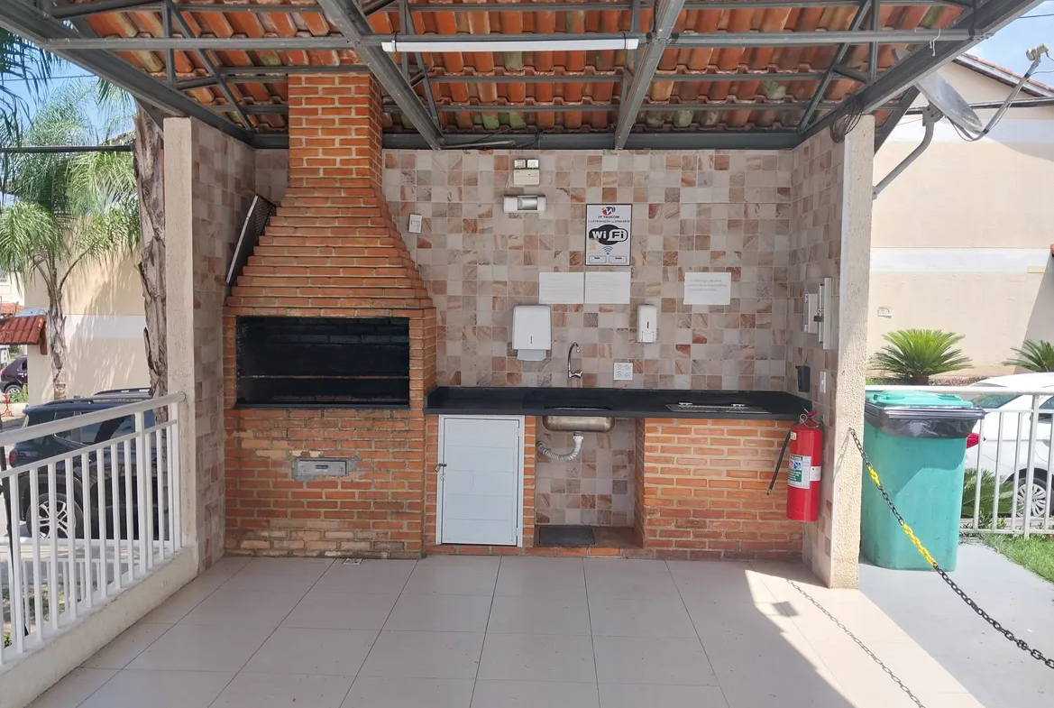 Casa Duplex 2 Quartos em Condomínio em Guaratiba