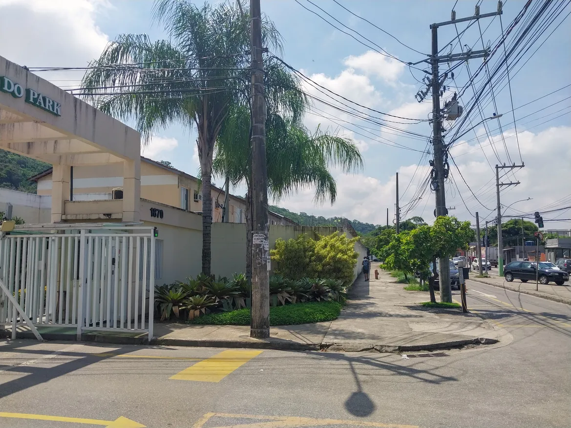 Casa Duplex 2 Quartos em Condomínio em Guaratiba