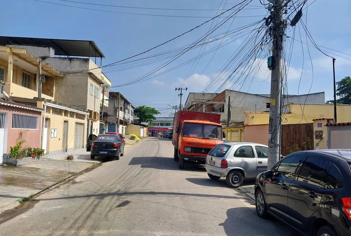 Casa 2 quartos com Piscina e Terraço no Mendanha Campo Grande