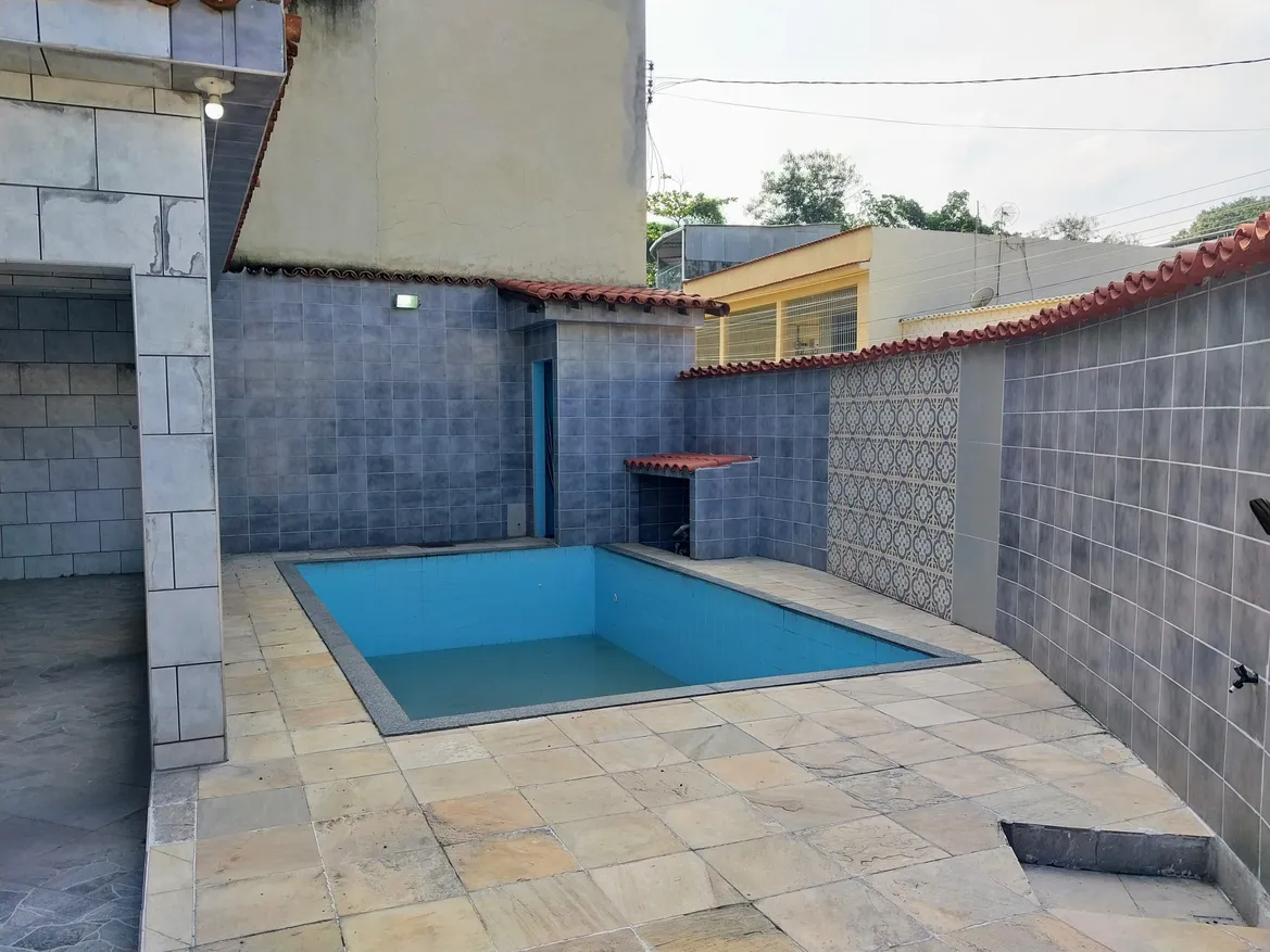 Casa 2 quartos com Piscina e Terraço no Mendanha Campo Grande