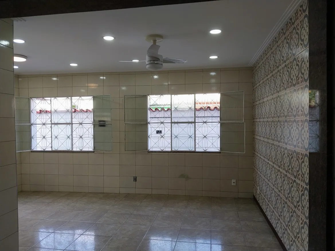 Casa 2 quartos com Piscina e Terraço no Mendanha Campo Grande