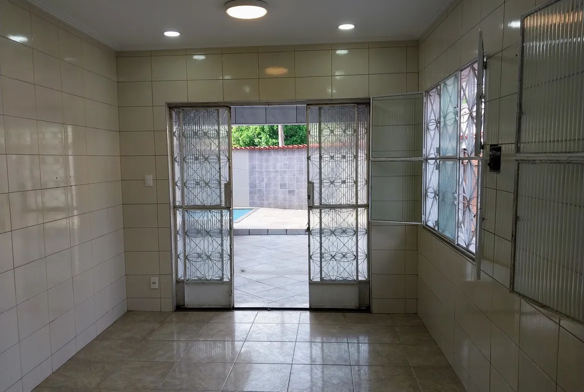 Casa 2 quartos com Piscina e Terraço no Mendanha Campo Grande