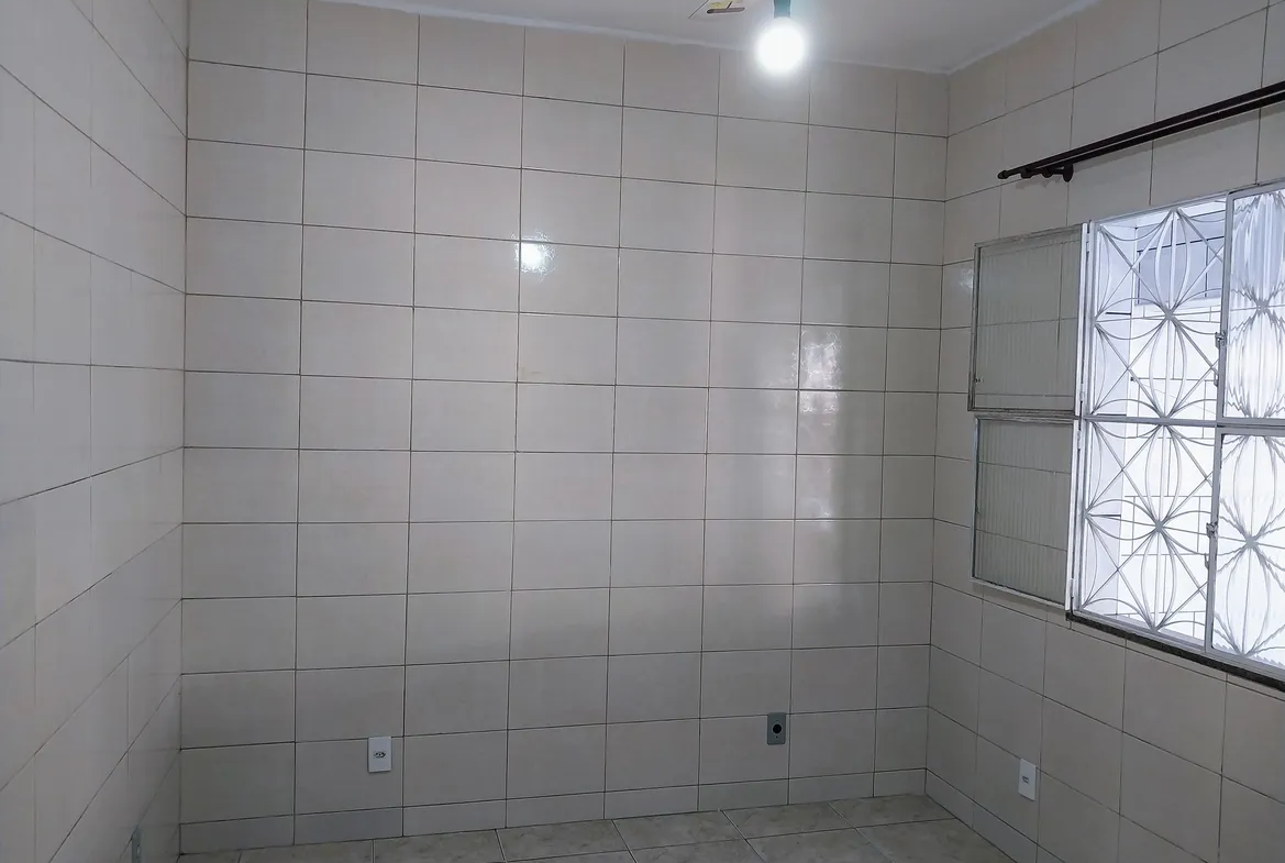 Casa 2 quartos com Piscina e Terraço no Mendanha Campo Grande