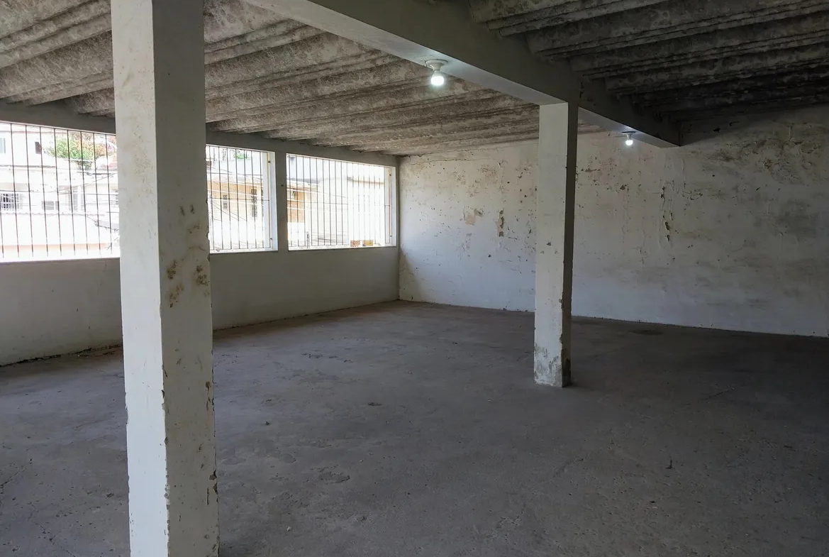 Casa 2 quartos com Piscina e Terraço no Mendanha Campo Grande