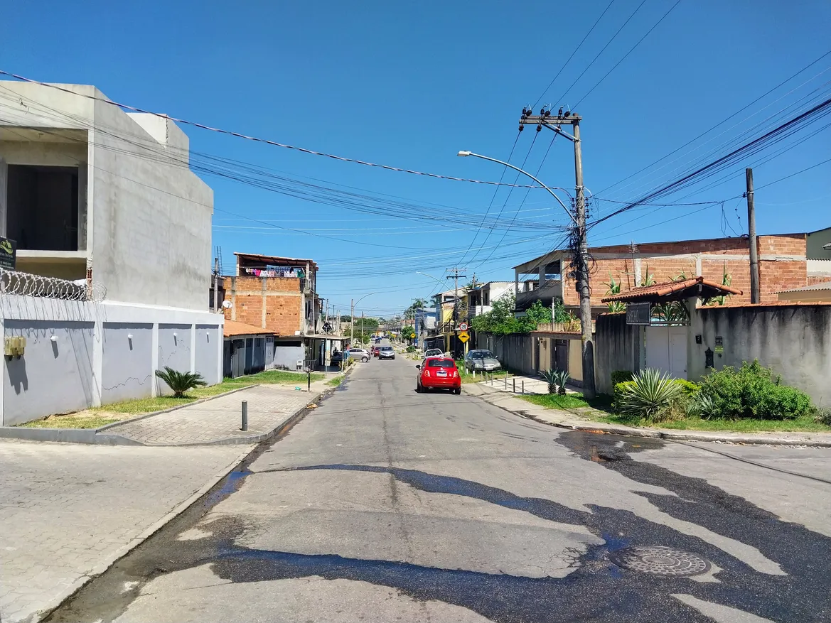 Terreno com 331m² condomínio fechado em Campo Grande