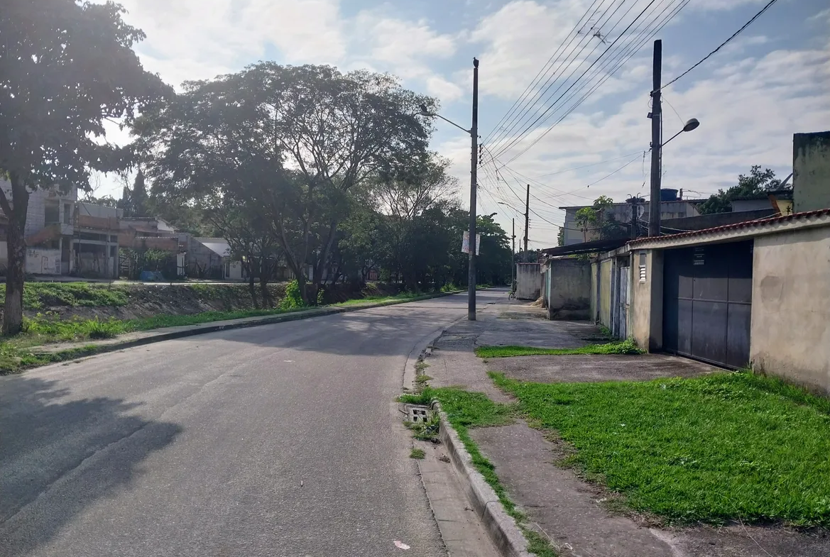 Casa 3 quartos 1 suíte em Inhoaíba