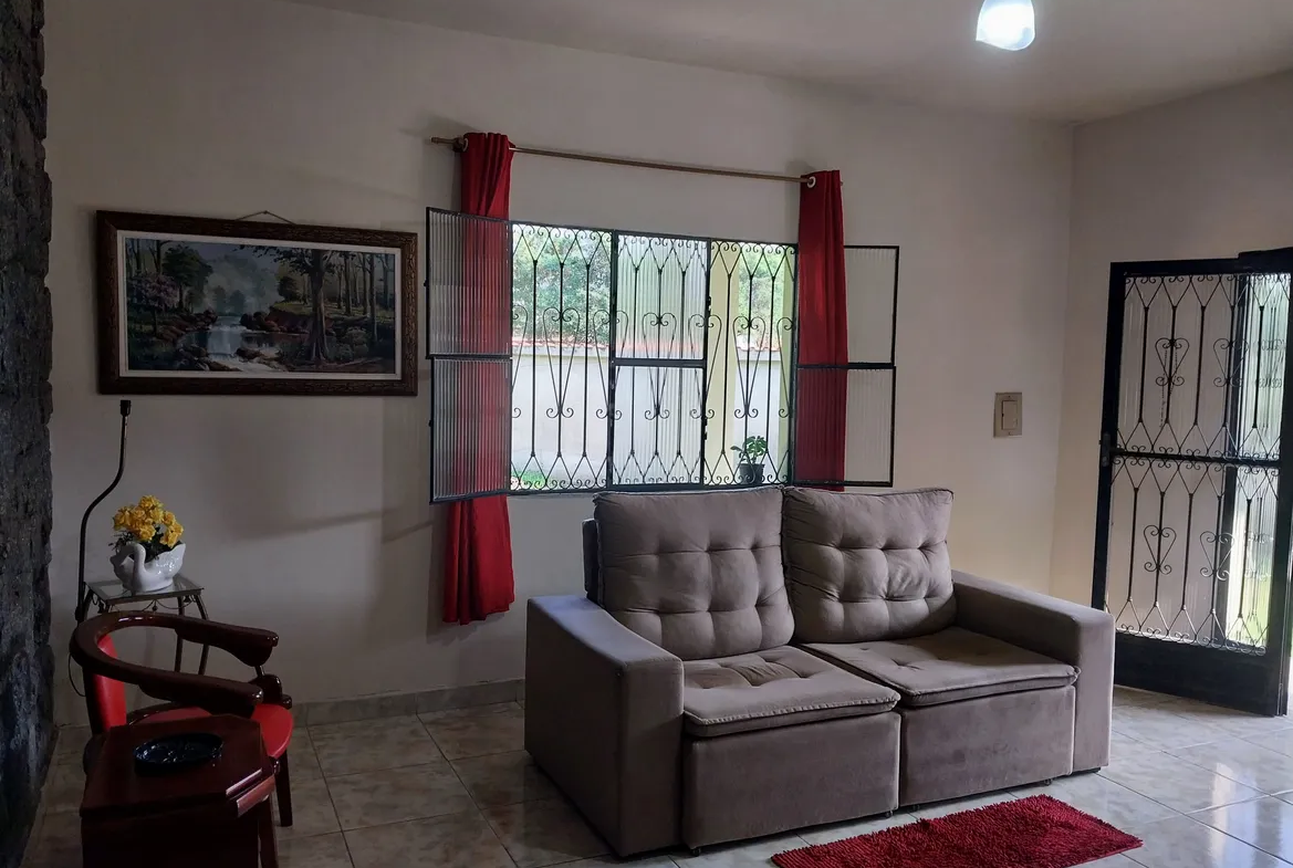 Casa 3 quartos 1 suíte em Inhoaíba