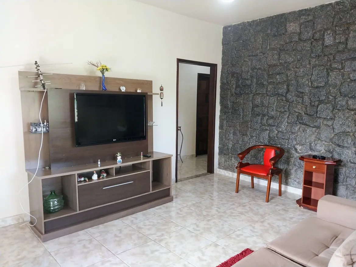 Casa 3 quartos 1 suíte em Inhoaíba