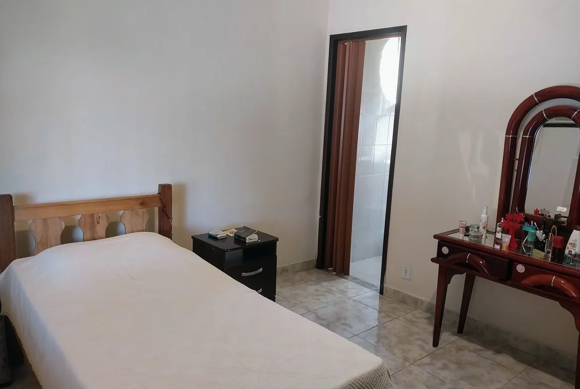 Casa 3 quartos 1 suíte em Inhoaíba