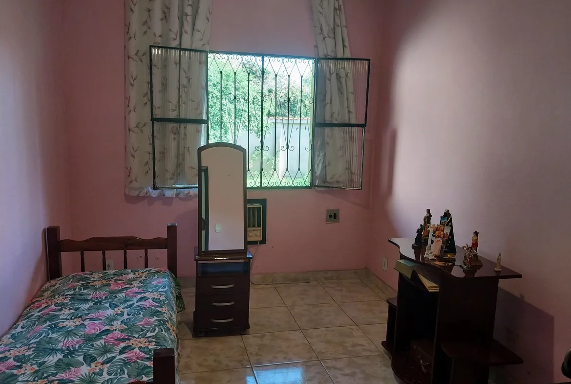 Casa 3 quartos 1 suíte em Inhoaíba