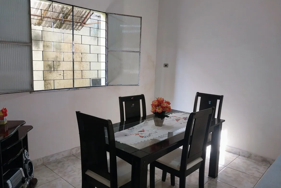 Casa 3 quartos 1 suíte em Inhoaíba