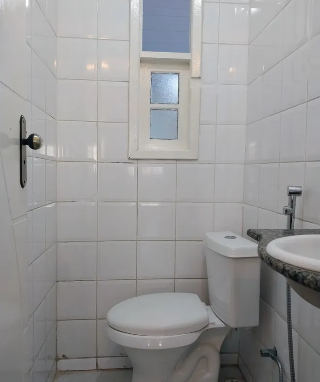 Casa dúplex com 2 quartos e sacada em Campo Grande