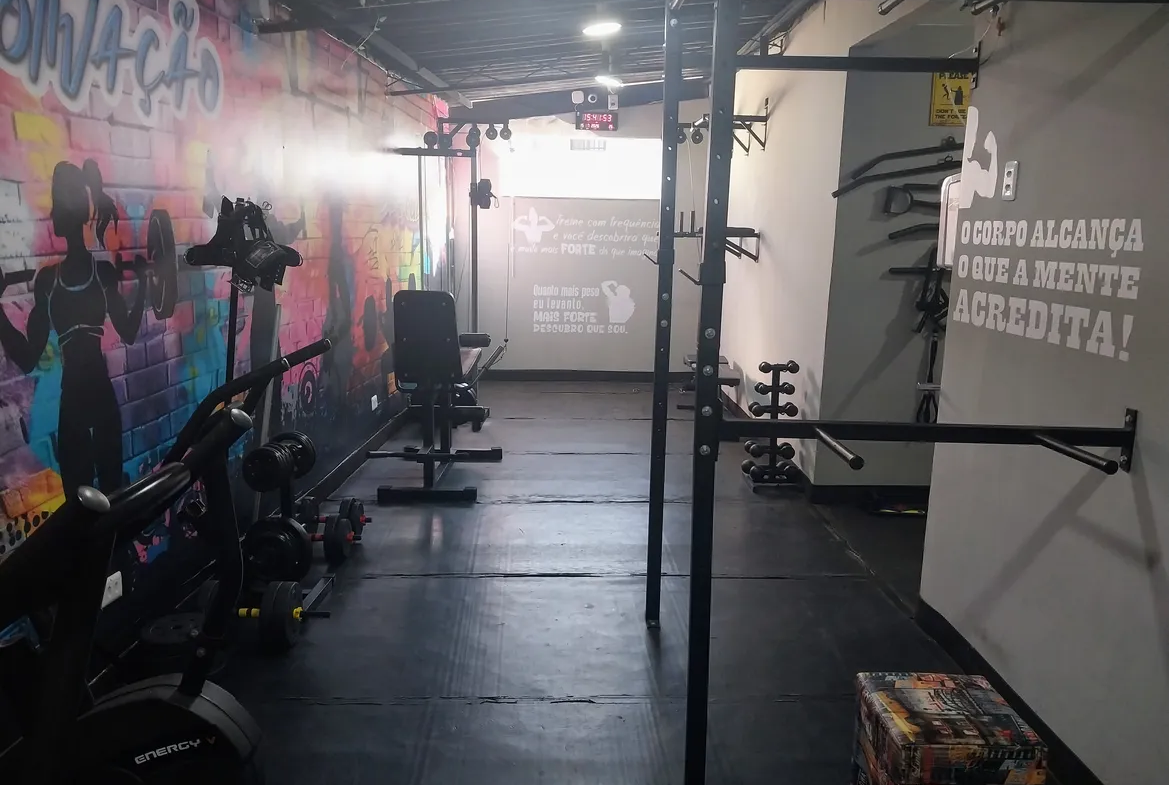 Casa dúplex com 2 quartos e sacada em Campo Grande