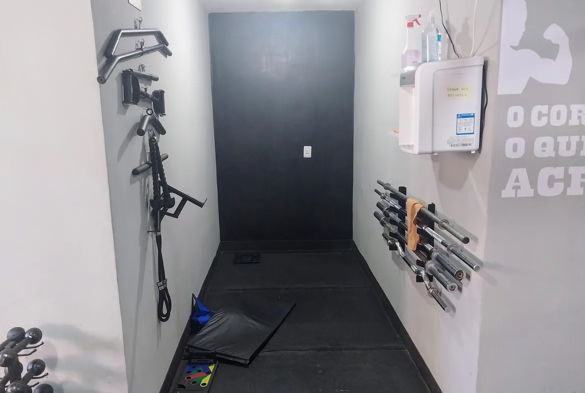 Casa dúplex com 2 quartos e sacada em Campo Grande