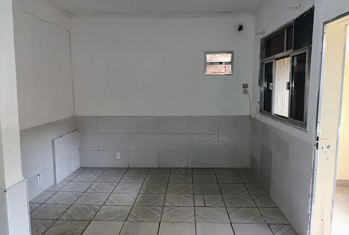 Casa 1 quarto com suíte em Campo Grande