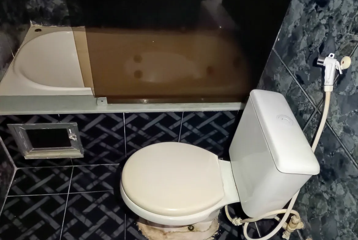 Casa 1 quarto com suíte em Campo Grande
